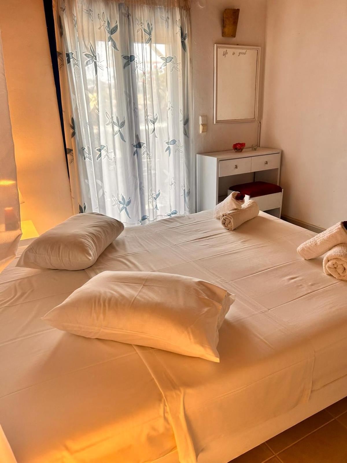 Dreams Apartments - Katelios,Santa Barbara Beach Екстериор снимка