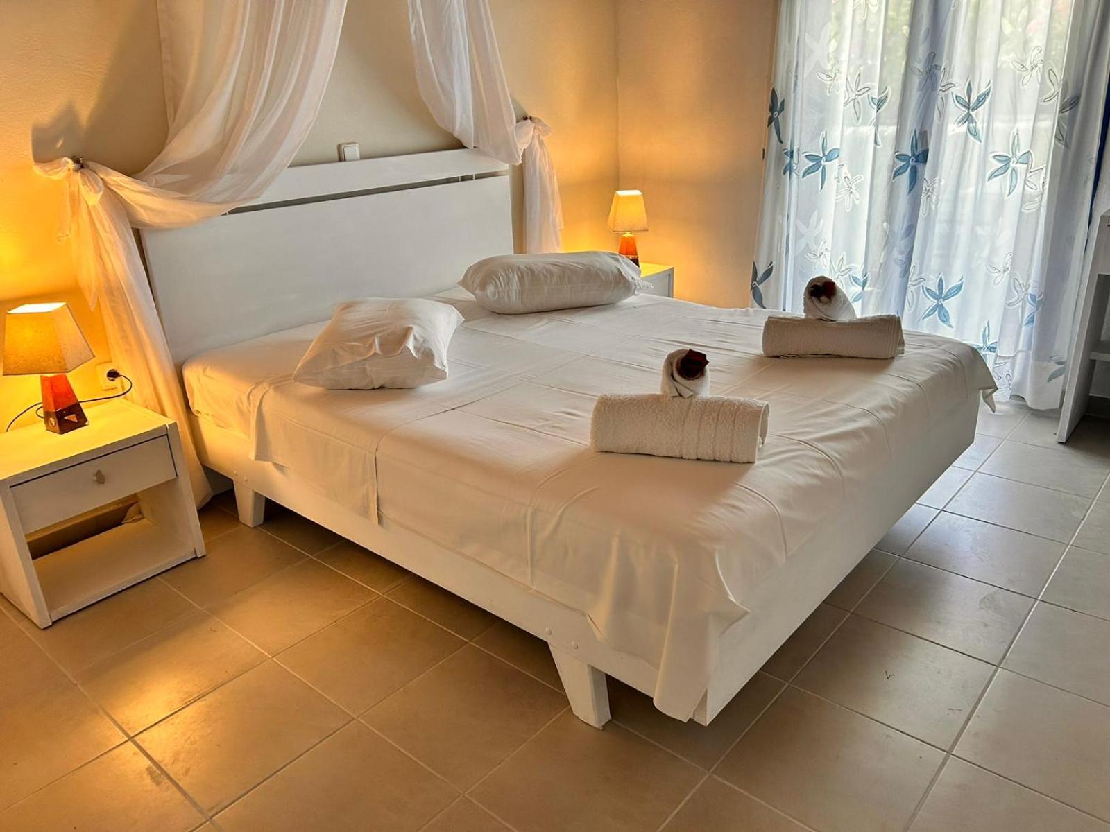 Dreams Apartments - Katelios,Santa Barbara Beach Екстериор снимка